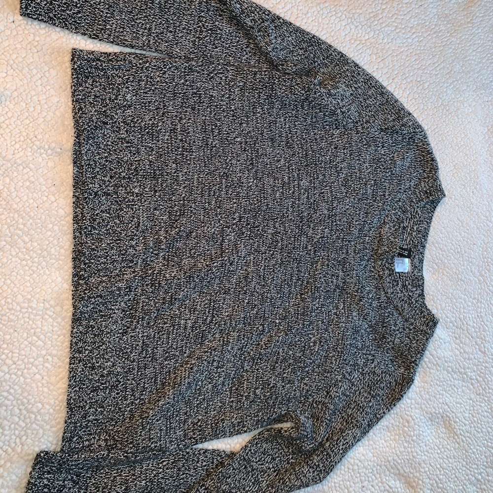 H&M sweater